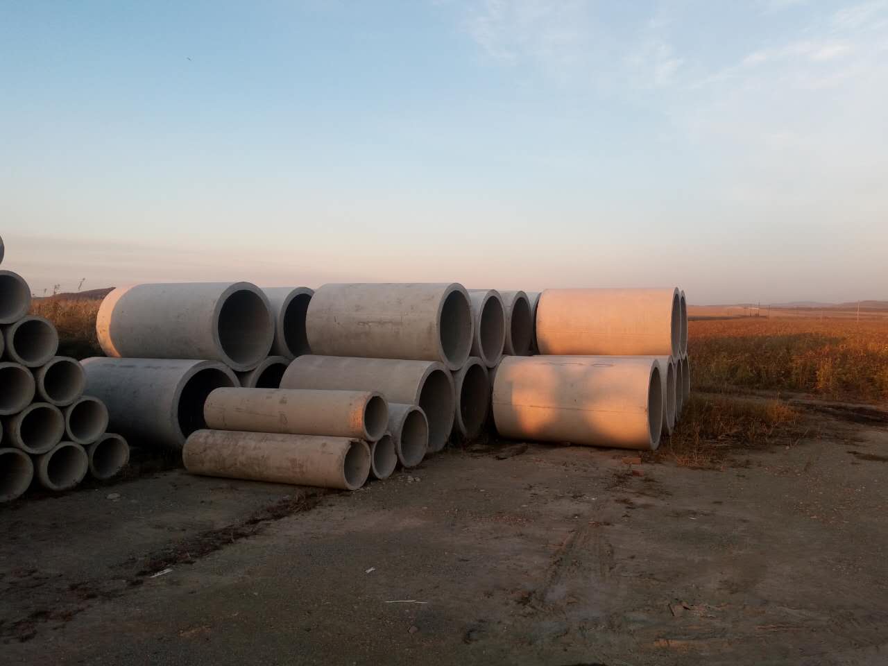 饶河县水泥制品厂长期出售各种水泥管 优质水泥管支持定制