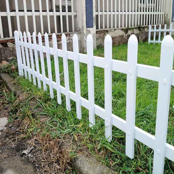 昆明道路防护护栏，新型庭院护栏哪里*？