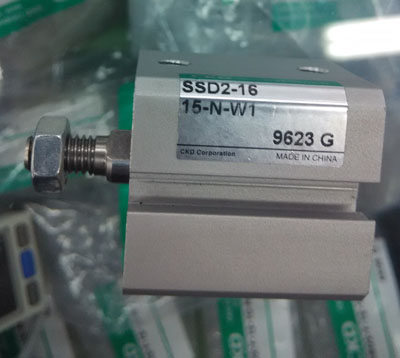 CKD SSD2-L-12-10-N气缸，TR236-11Z-M16