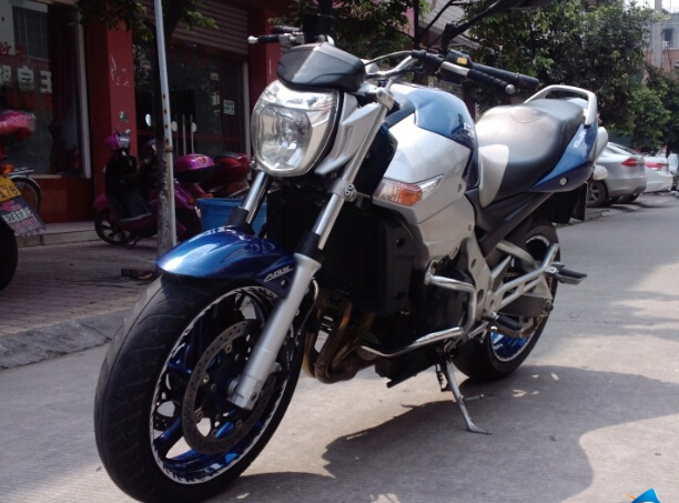 铃木GSR400CC16款带ABS大概值价格