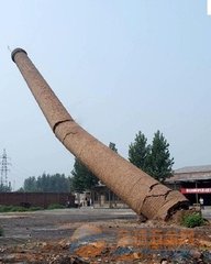 泰州特种行业烟囱拆除 烟囱爆破拆除 烟囱定向拆除