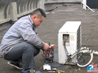 江畔新城专业空调加氟清洗，压缩机不启动，零件配置