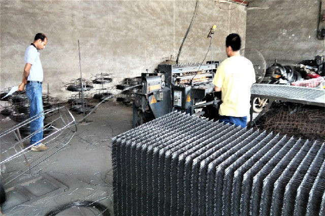 河北佳科,网片展示货架焊网机,货架焊网机