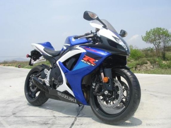 现代跑车铃木GSX-R750市场报价出售进口二手摩托车