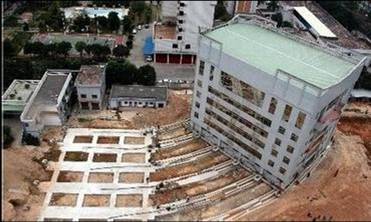 西安建筑加固-西安建筑物纠偏平移加固价格