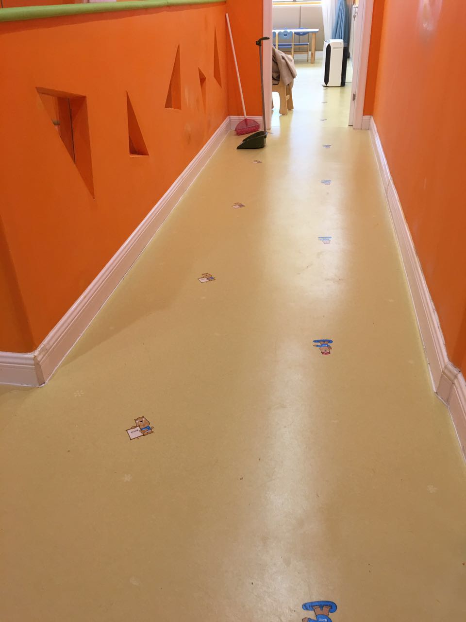 幼儿园PVC卷材地板，施工效果图与您分享