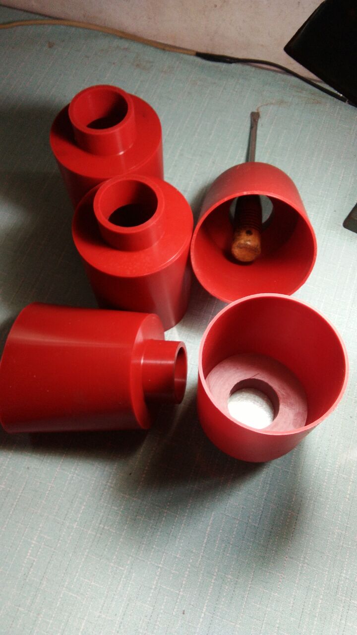 景县信城橡胶专业加工GB-TD190型大红色硅胶套，**，迪保池商标，值得信赖