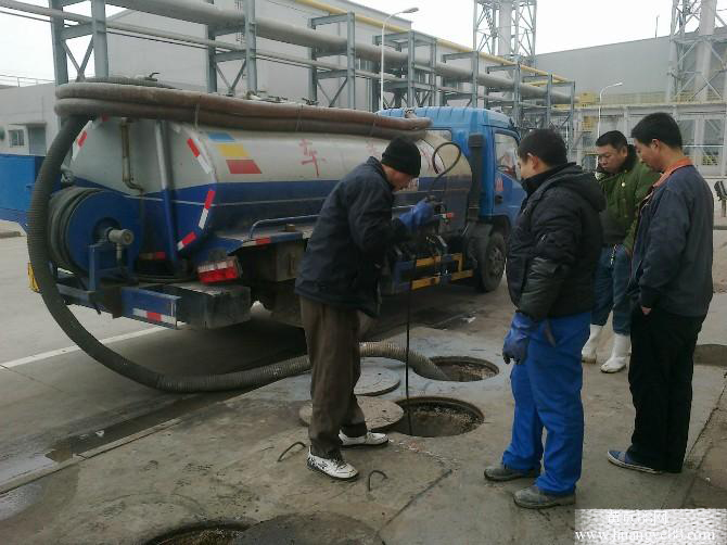 武汉洪山区光谷管道清淤公司清理管道、化粪池、隔油池，污水池清淤随叫随到