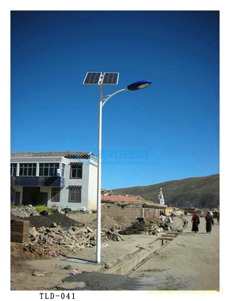 长期供应河北沧州新农村建设优质6米20w灯杆太阳能路灯