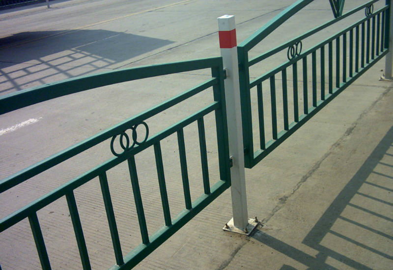 南京喷涂栅栏-南京祥久广告-南京工程围栏喷涂