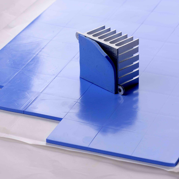 东莞厂家直销导热硅胶垫片，厚度规格可定制，可以选择艾米佳