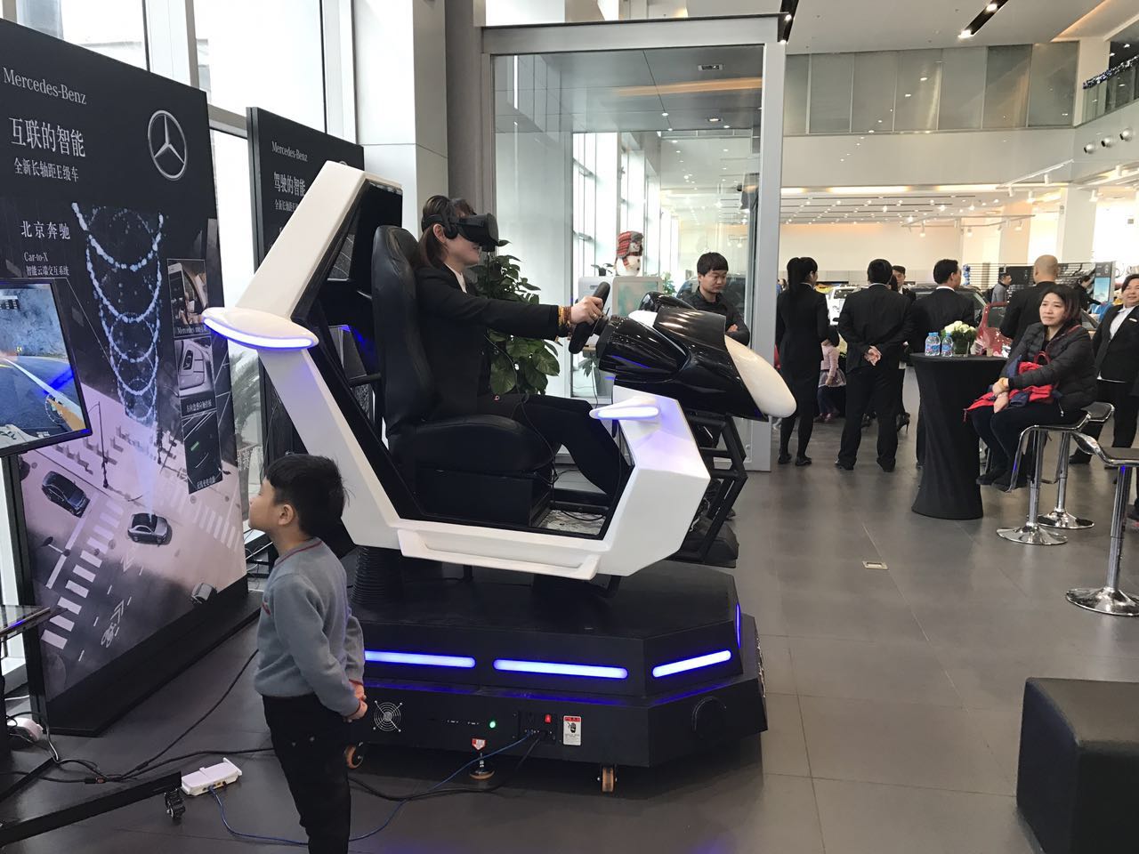 VR赛车出租 上海VR虚拟现实设备VR赛车出租租赁