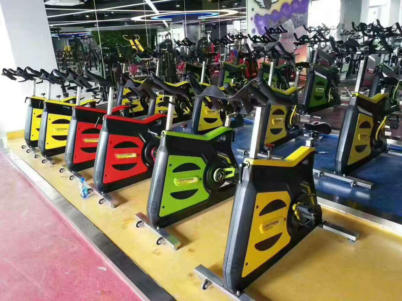 山东奥信德健身器材厂家直销健身房商用单车健身车动感单车