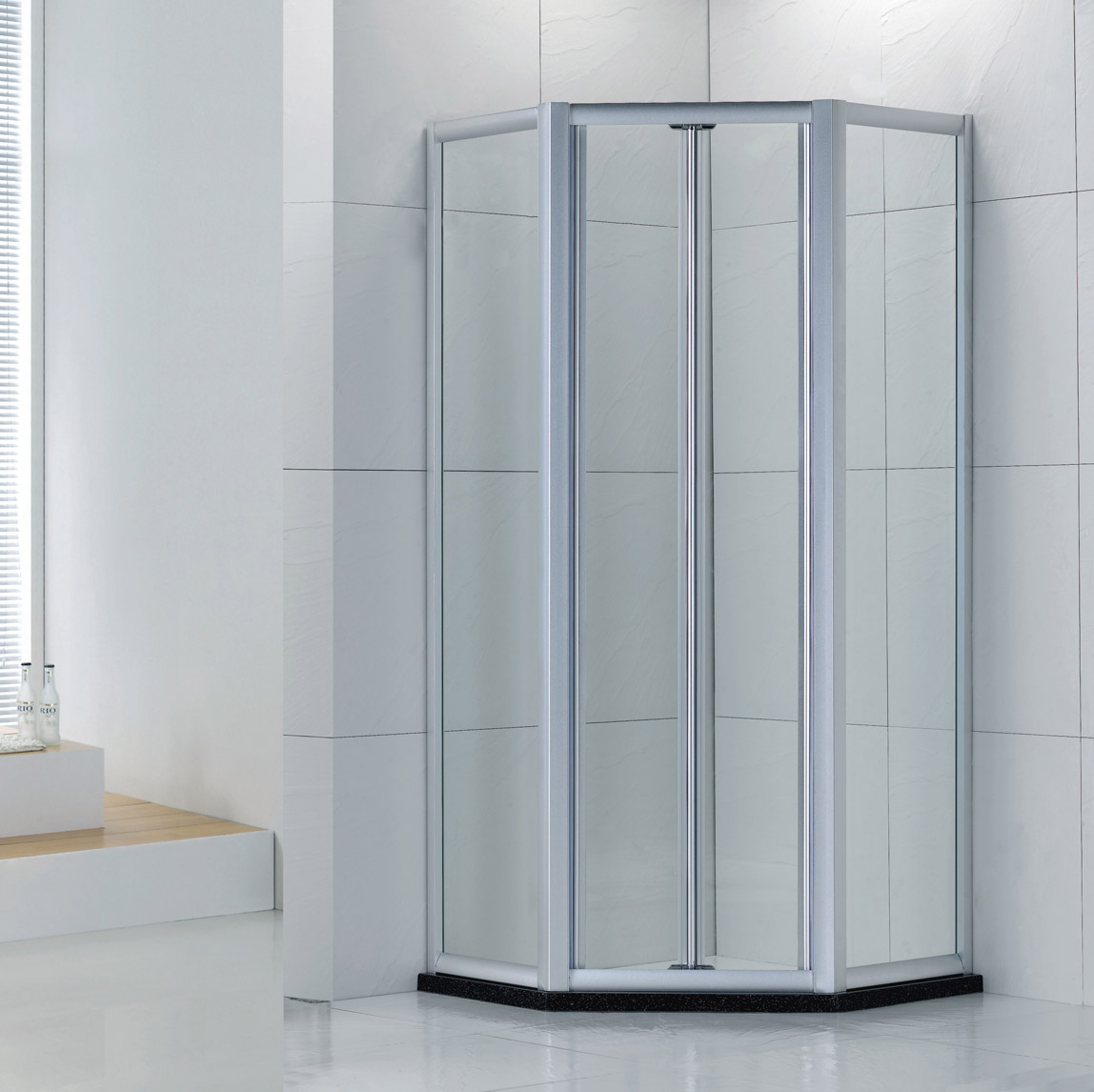 2015较新款钻石型浴室门 铝材折叠门设计 时尚简易淋浴门LR007