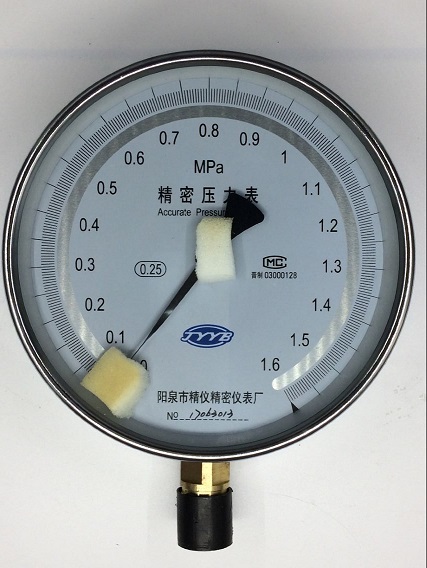 供应阳泉精密压力表0.25级YB-150系列高精度精密压力表
