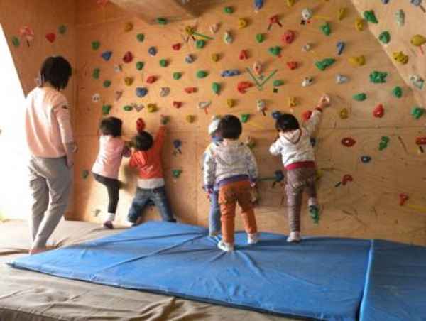 北京儿童木质岩壁