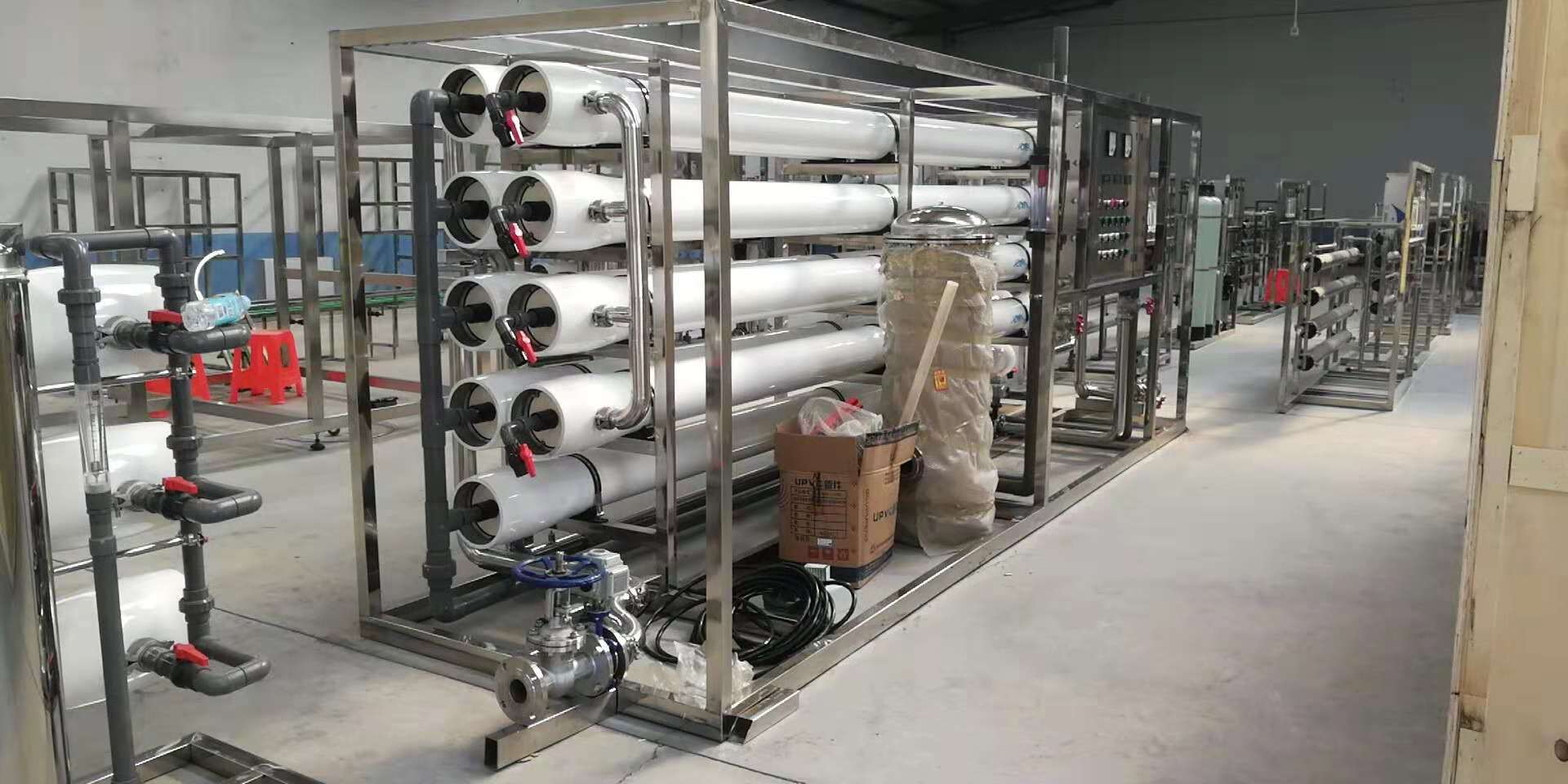 三一净水科技厂家供应桶装纯净水设备1-30吨/小时