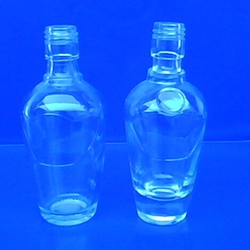 批量出售玻璃瓶,玻璃瓶较低价