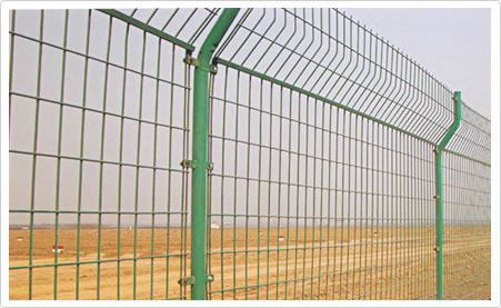 护栏网厂家 铁丝护栏 小区护栏 绿化护栏网 双边丝 农场围栏网