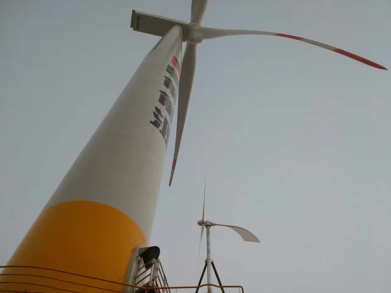 50kw风力发电机组变桨距下风向的风机