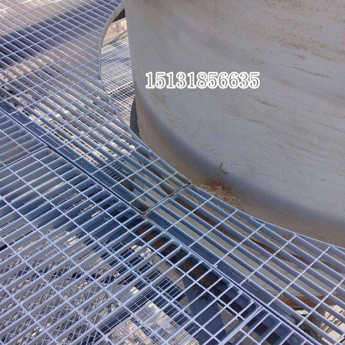 供应热镀锌钢格栅板|楼梯踏步钢格栅板|电厂平台钢格栅板