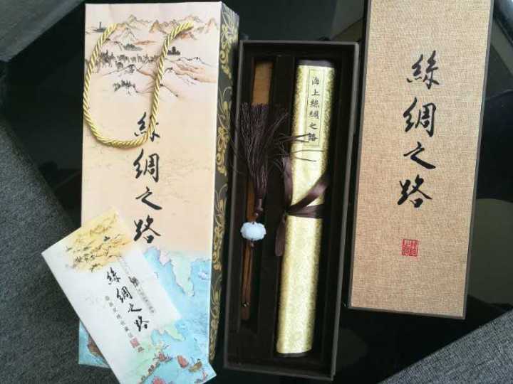供应陕西丝绸画卷轴礼盒装 西安特色丝绸之路会议礼品