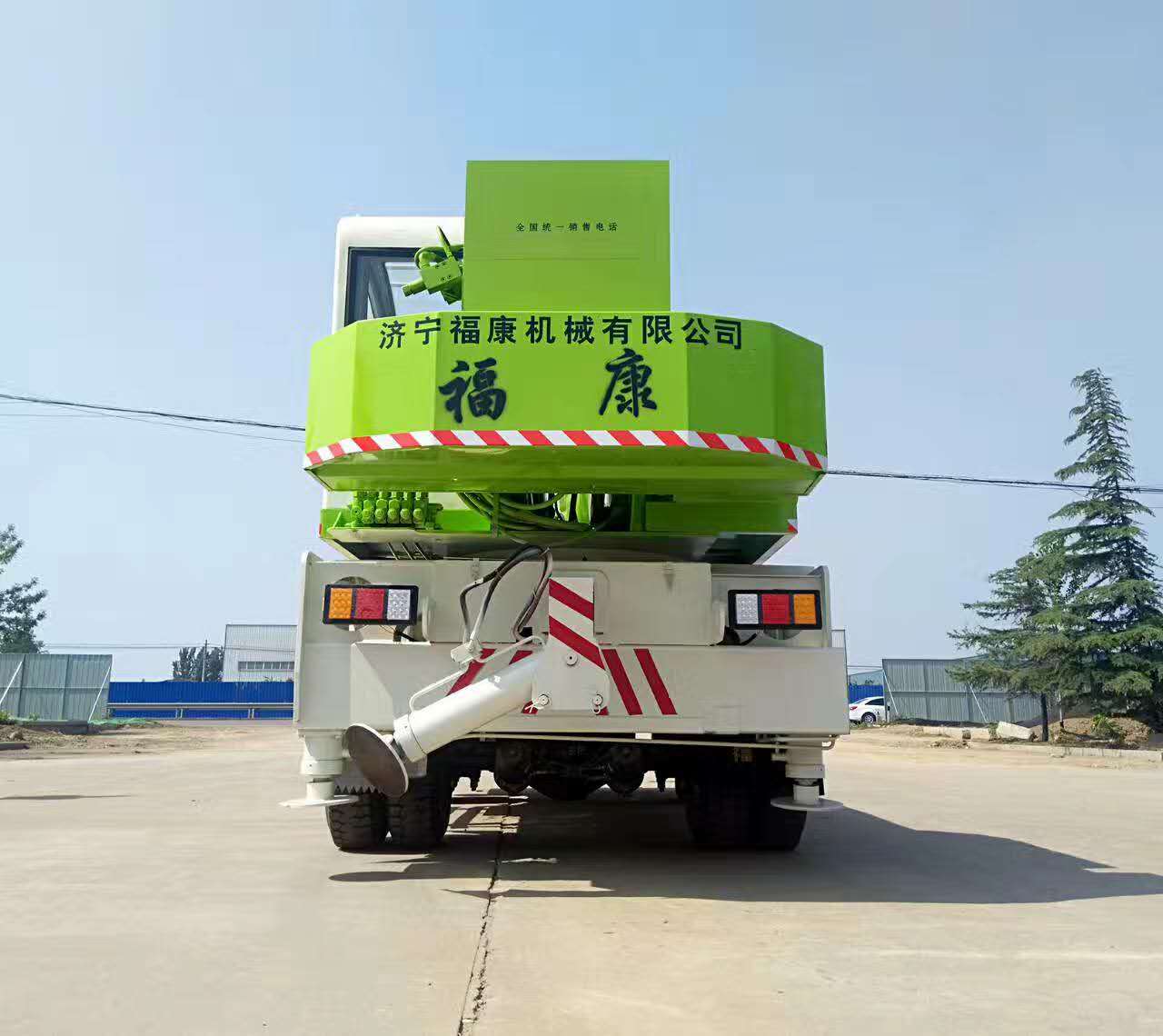 济宁福康吊车厂家10吨自制吊车