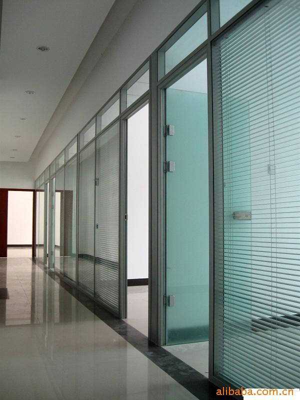 南京玻璃隔断批发-辰济善办公家具-玻璃隔断