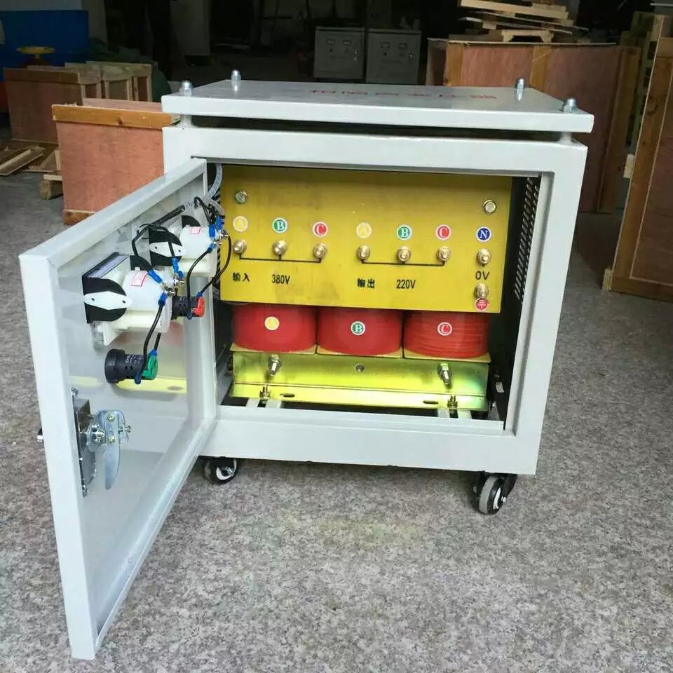 厂家直销SG.SBK.3.5KVA 三相隔离变压器380V转220V 200V