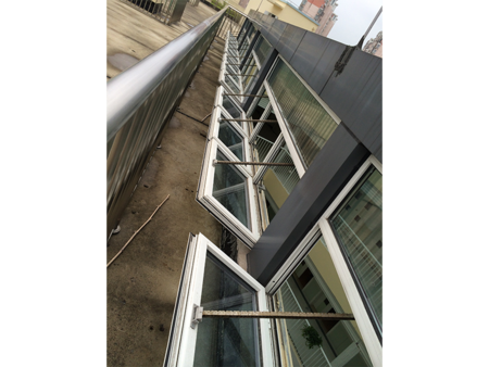 武汉电动天窗厂家- 实力厂家 生产供应电动天窗