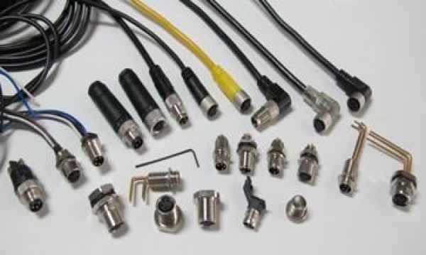 传感器插头生产商