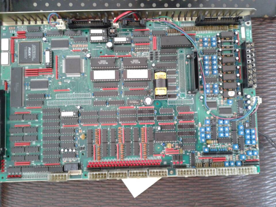 伊之密注塑机盟立MH9118电脑显示屏 伊之密电脑维修