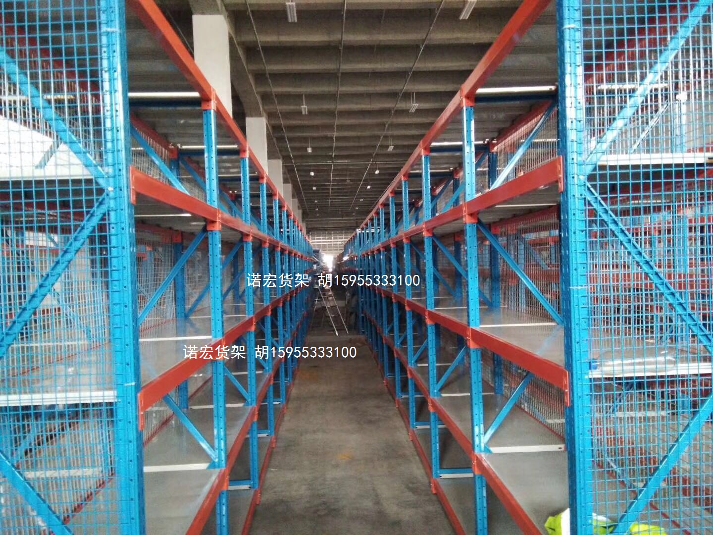 上海诺宏货架专业生产贯通货架类产品