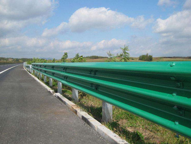 安徽亳州护栏 波形护栏 高速公路防撞护栏 厂家直销