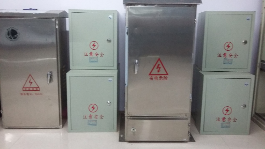 专业生产GGD性成套低压开关柜北京配电柜厂家