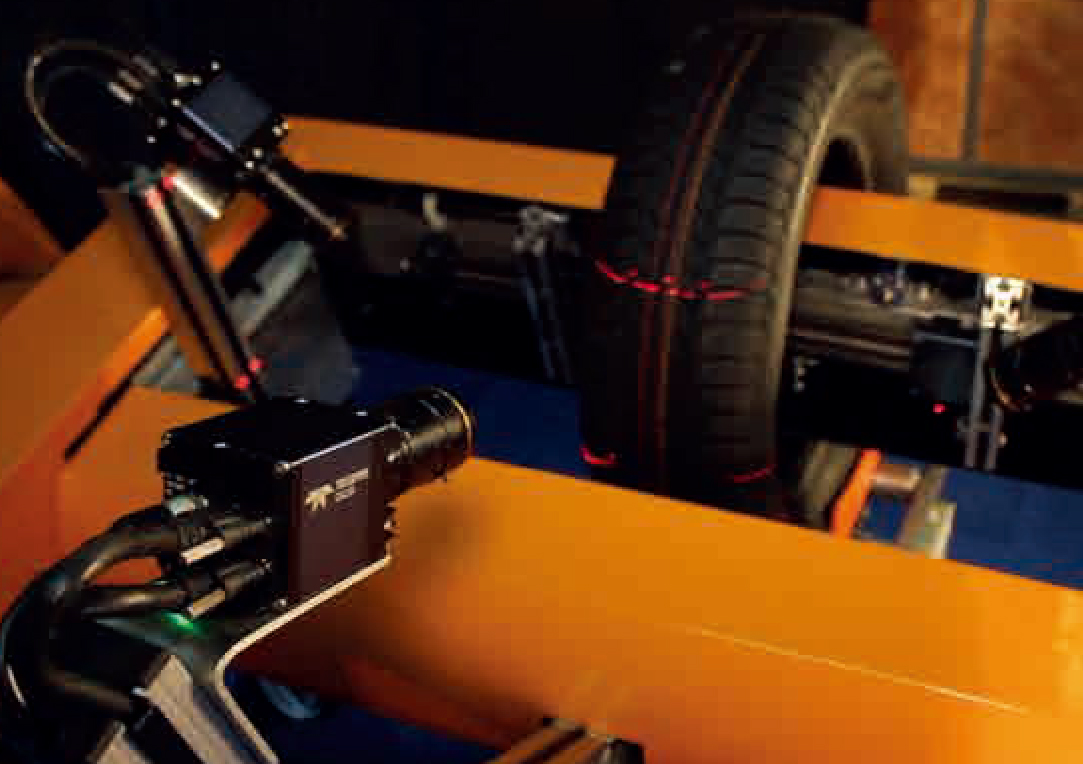 检测1个轮胎 仅需6秒 KINEYE?3D机器视觉系统