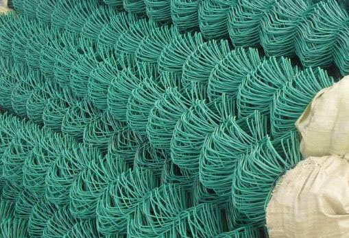 安平丝网厂出售河北镀锌浸塑勾花网