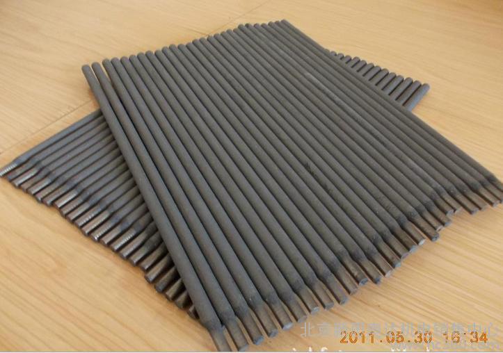 D958耐磨堆焊焊条价格 D958碳化硼耐磨焊条