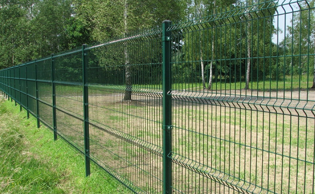 交通**小区防护隔离护栏网 公共防护安全网、折弯护栏网镀锌包塑
