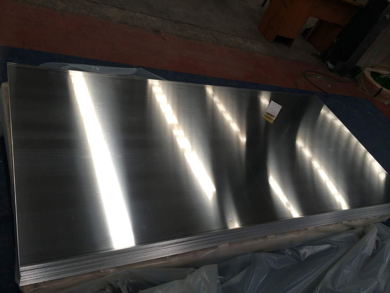 河南铝板1060 1100出口铝板立式包装