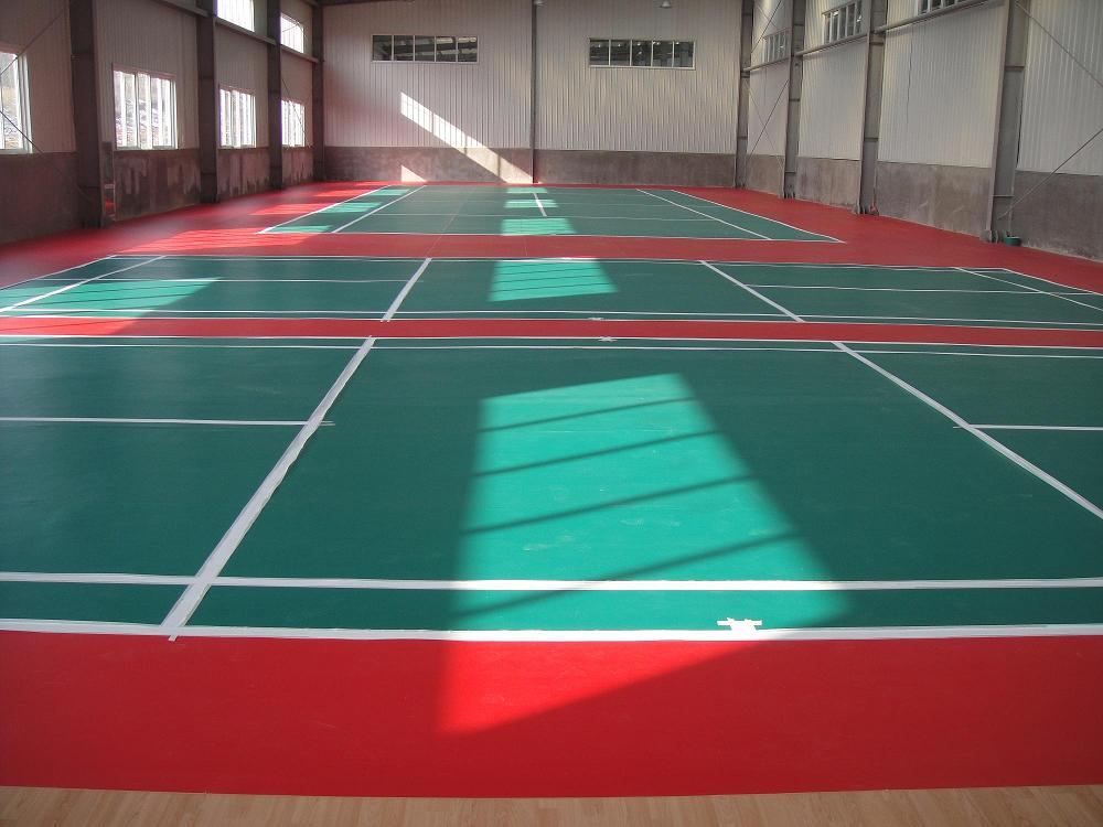 重庆篮球场网球场羽毛球场等运动场地PVC卷材施工维修价格造价性价比高