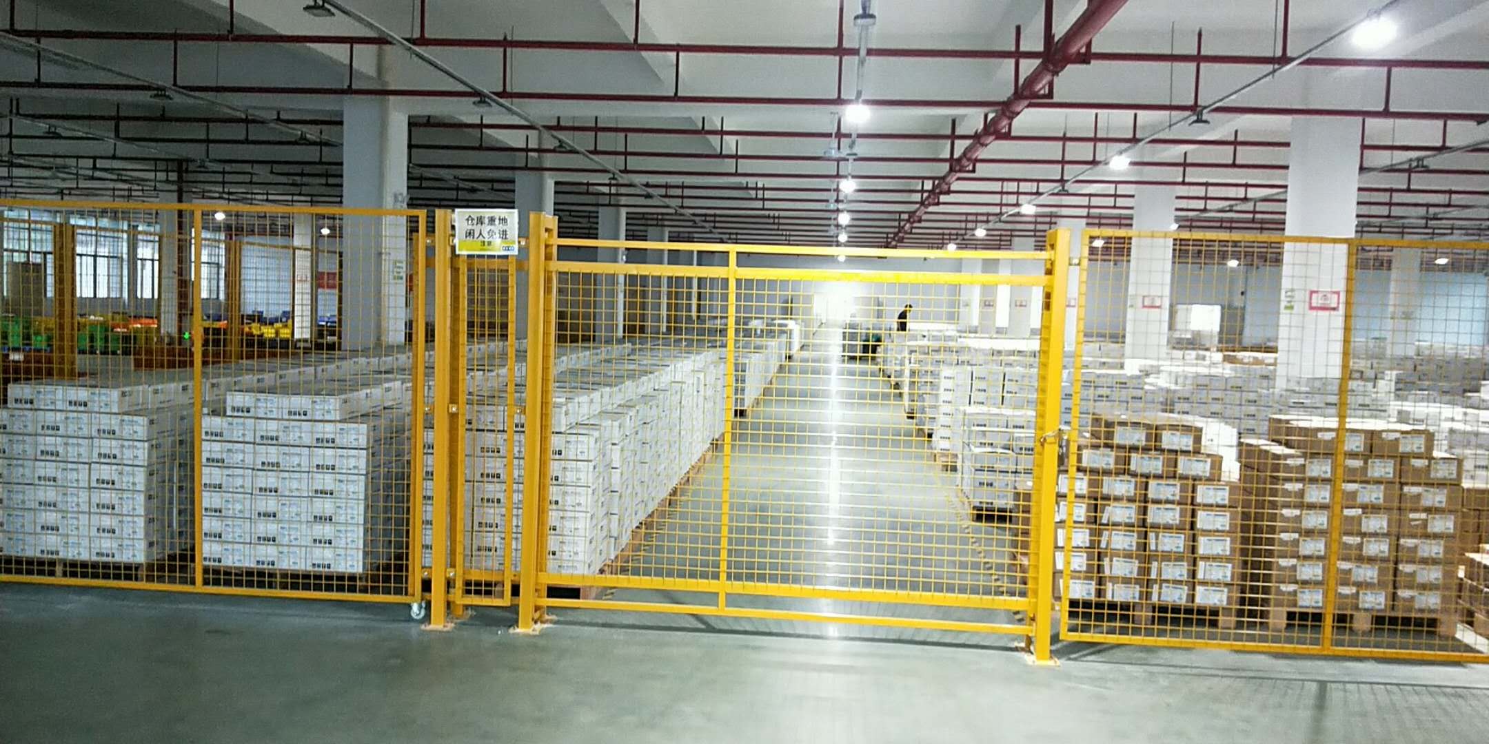 粤西锌钢栅栏生产厂家 广州组装铁艺护栏 潮州铁艺护栏