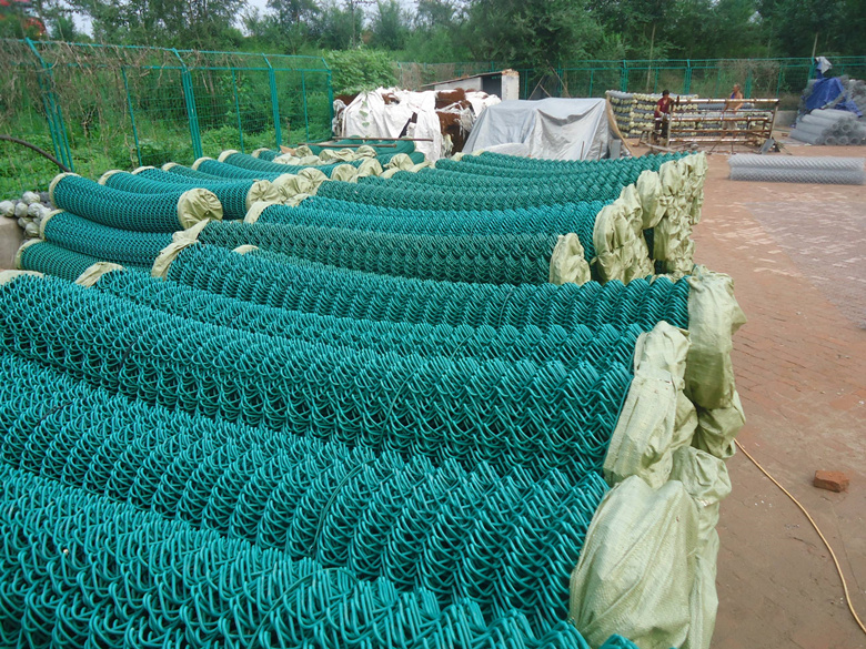 德阳14号线坡面防护锚网规格——边坡植草勾花网价格