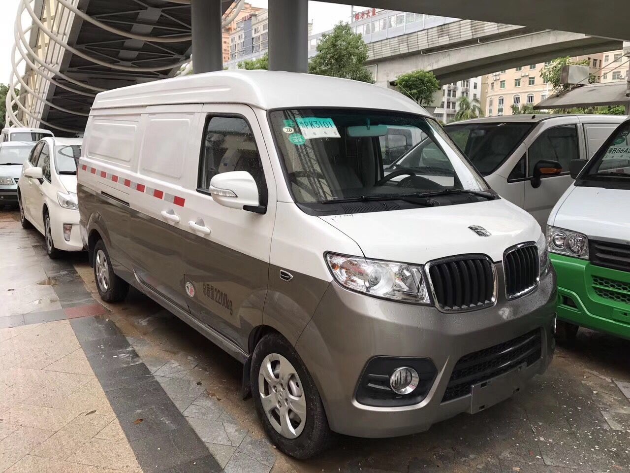 东莞 惠州 新能源 纯电动 物流车 面包车
