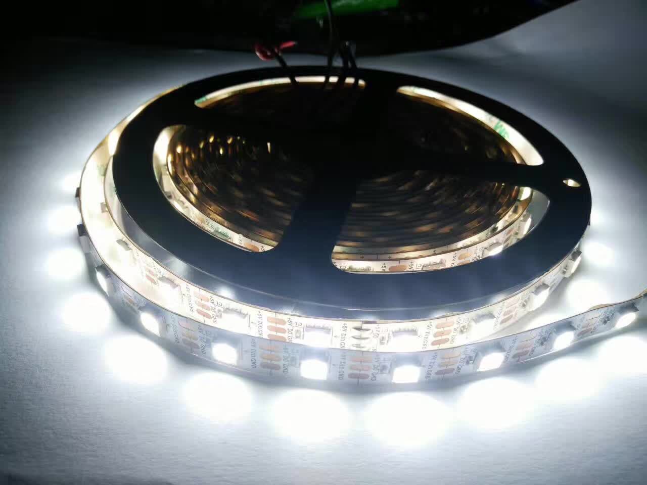 LED灯条-1米60段60灯-白光-5V-内置IC灯带