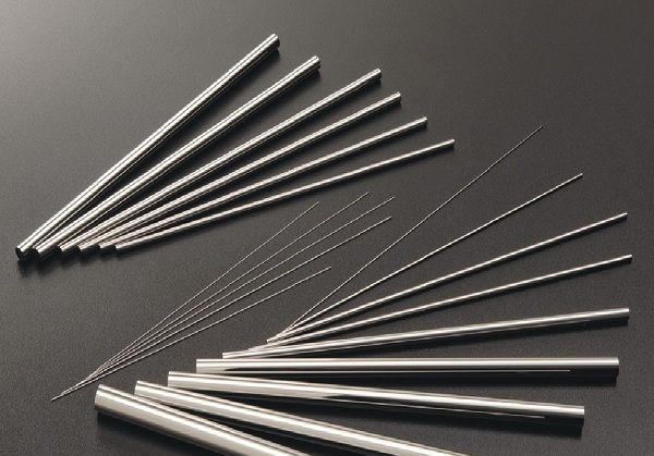 专业生产钨钢圆棒粉末冶金芯棒硬质合金芯棒