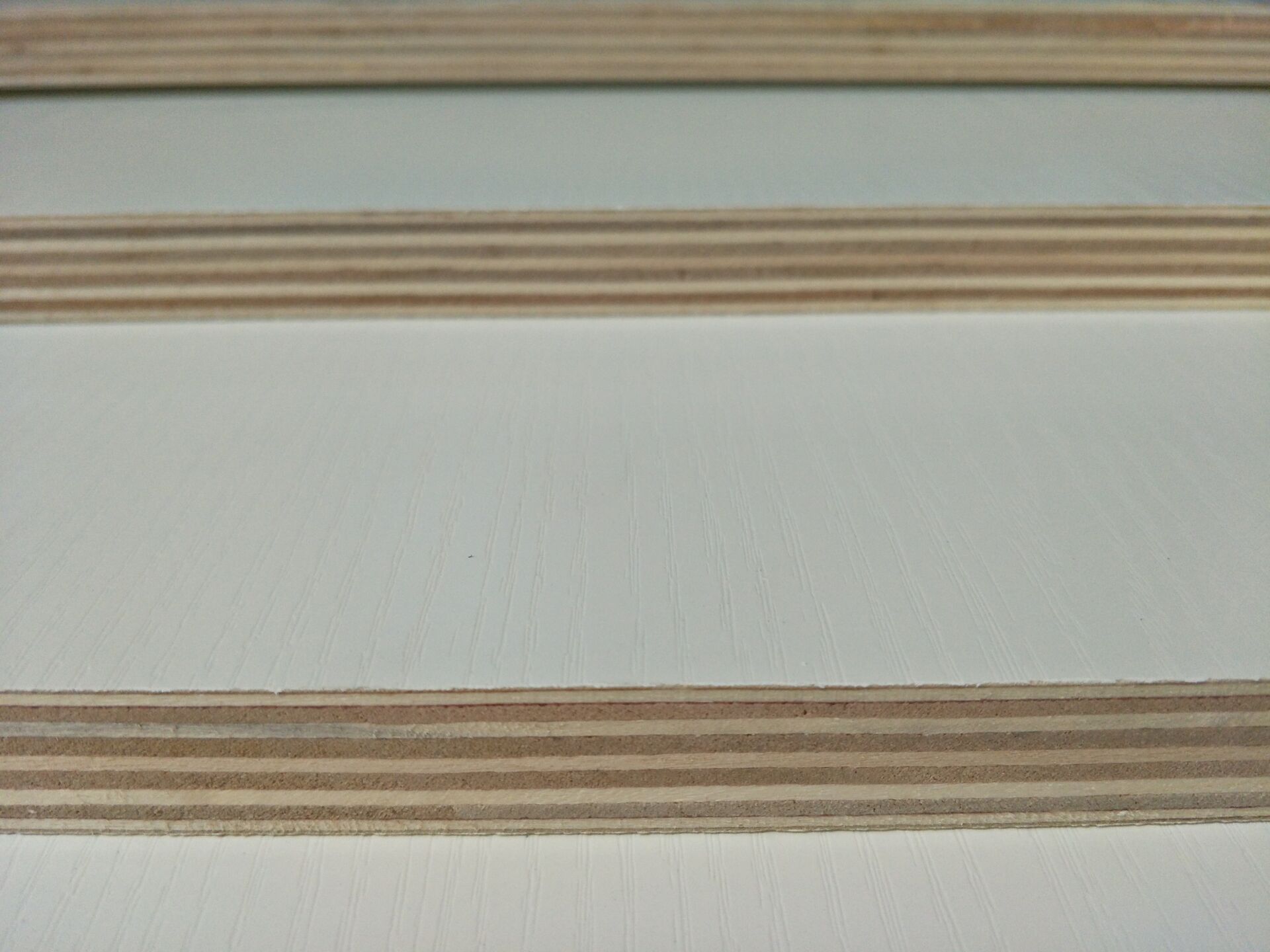 免漆柜体板材 维尼熊多层实木生态板 E0级板材