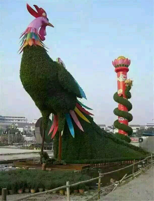 广东绿雕定制 仿真草坪动物雕塑 凤凰绿雕 绿色动物雕塑