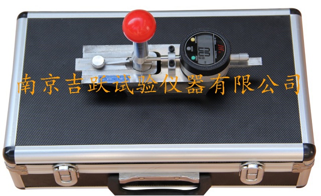 JYJG型数显承轨槽底脚距套管中心距仪生产厂家南京吉跃