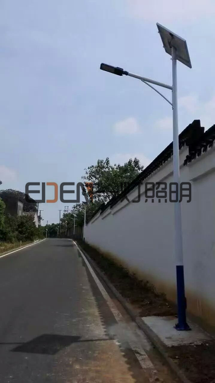 安徽蚌埠6米太阳能锂电路灯厂家批发质量保证价格优惠